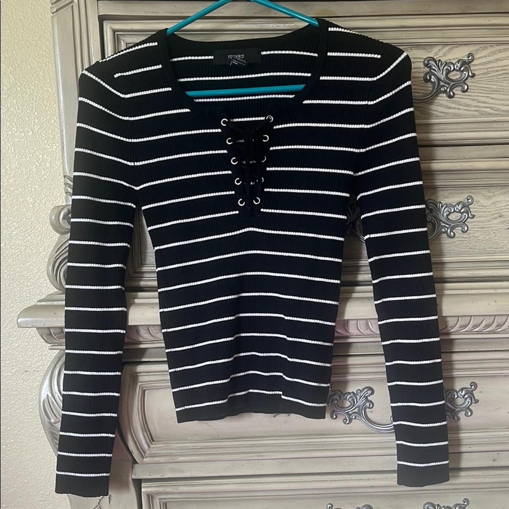 Black and White Striped Women's Top